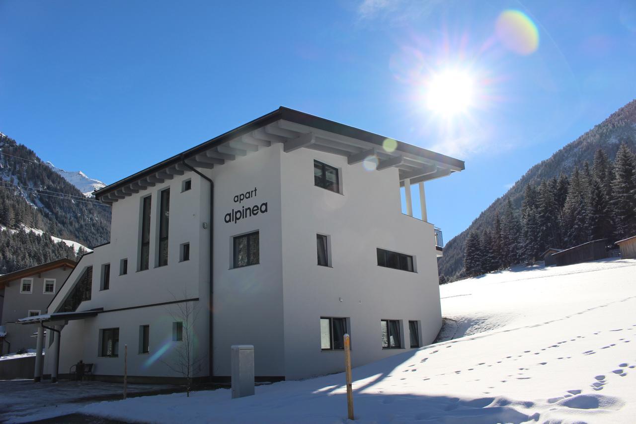 Apart Alpinea 皮茨河谷圣莱昂哈德 外观 照片